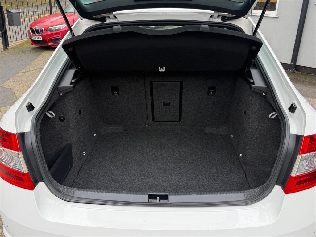 Used Skoda Octavia 2014 for sale - 77679152: Photo 18