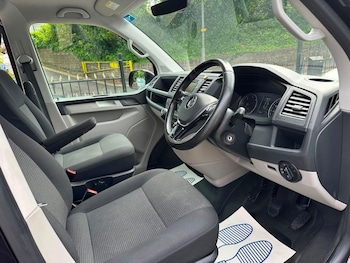 Used Volkswagen Transporter 2017 for sale - 79521014: Photo