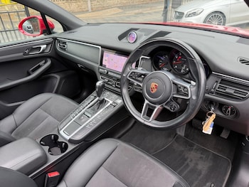 Used Porsche Macan 2020 for sale - 79622282: Photo