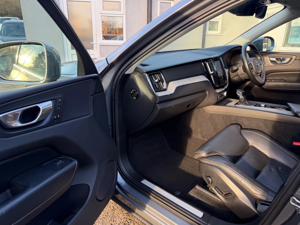 Used Volvo XC60 2018 for sale - 77347581: Photo 22