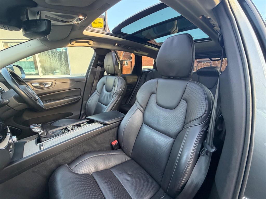 Used Volvo XC60 2018 for sale - 77347581: Photo 24