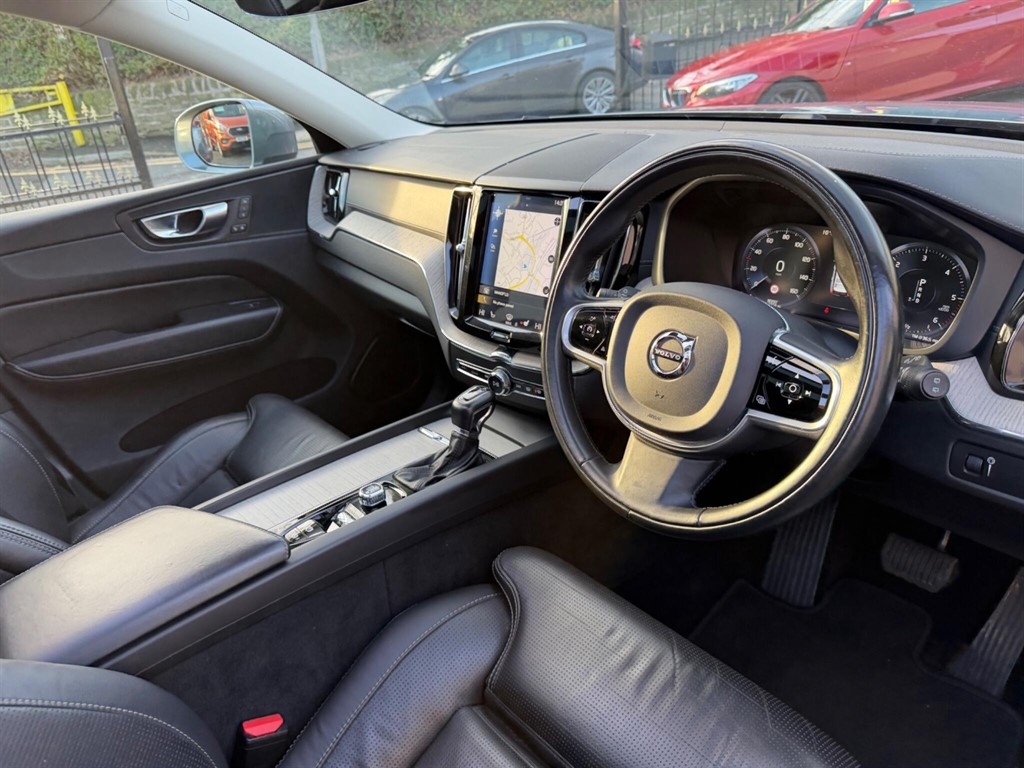 Used Volvo XC60 2018 for sale - 77347581: Photo 3