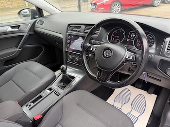 Used Volkswagen Golf 2018 for sale - 78286582: Photo