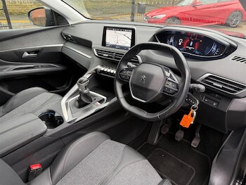 Used Peugeot 3008 2020 for sale - 77532392: Photo