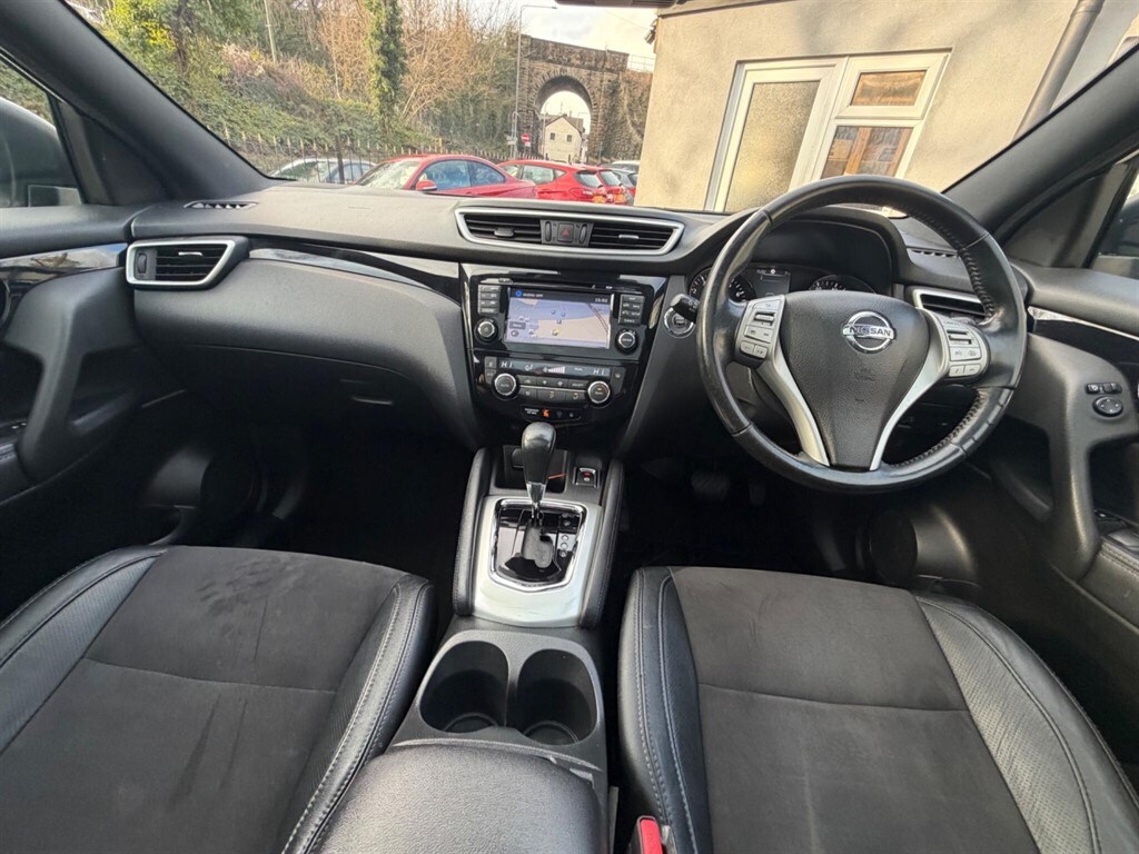 Used Nissan Qashqai 2017 for sale - 77492962: Photo 12