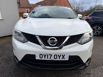 Used Nissan Qashqai 2017 for sale - 77492962: Photo