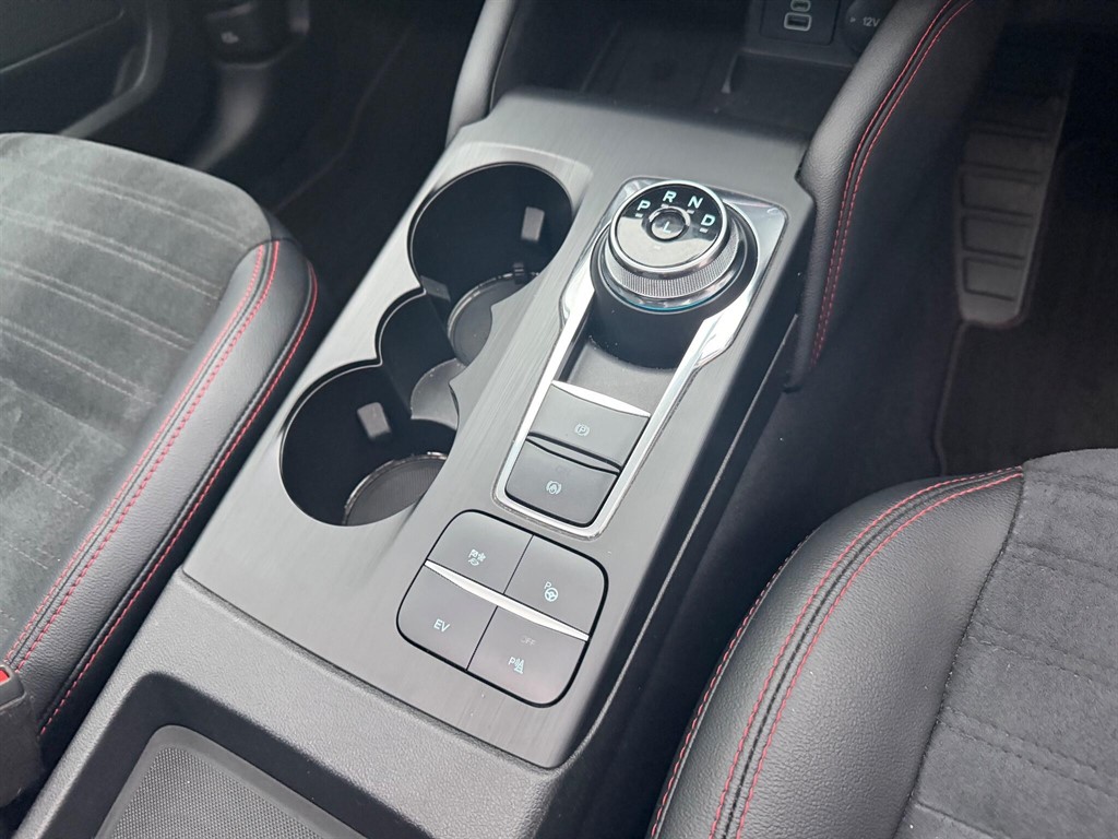 Used Ford Kuga 2022 for sale - 77347600: Photo 23