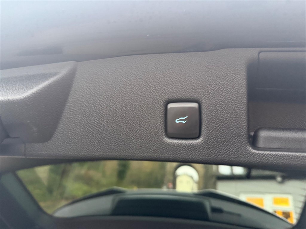 Used Ford Kuga 2022 for sale - 77347600: Photo 24