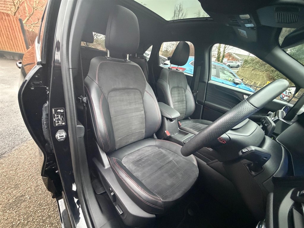 Used Ford Kuga 2022 for sale - 77347600: Photo 34