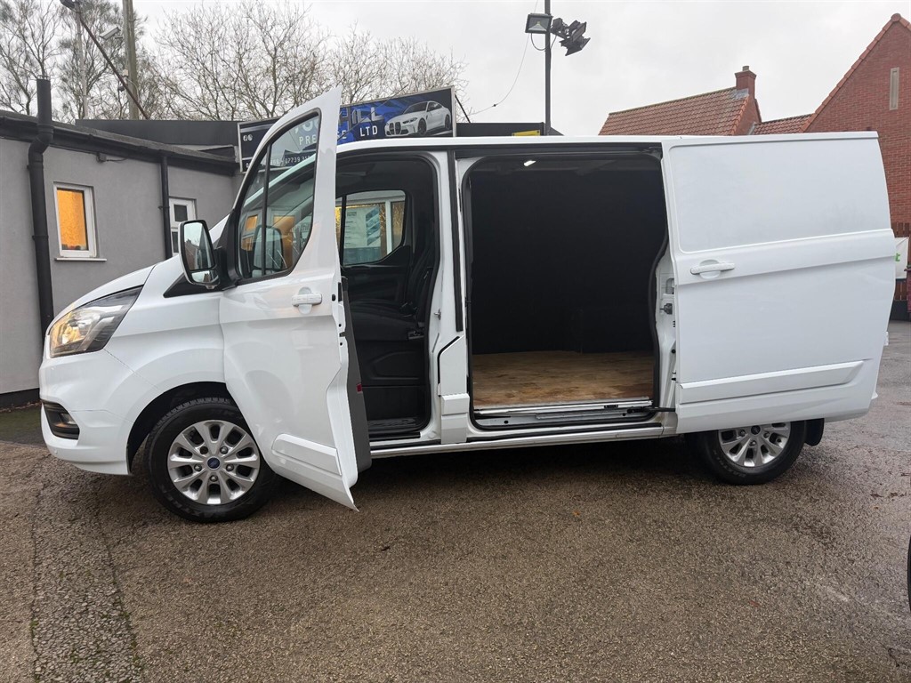 Used Ford Transit Custom 2018 for sale - 77347596: Photo 13