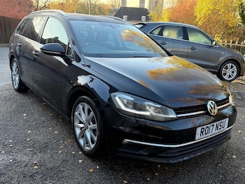 Used Volkswagen Golf 2017 for sale - 77347598: Photo