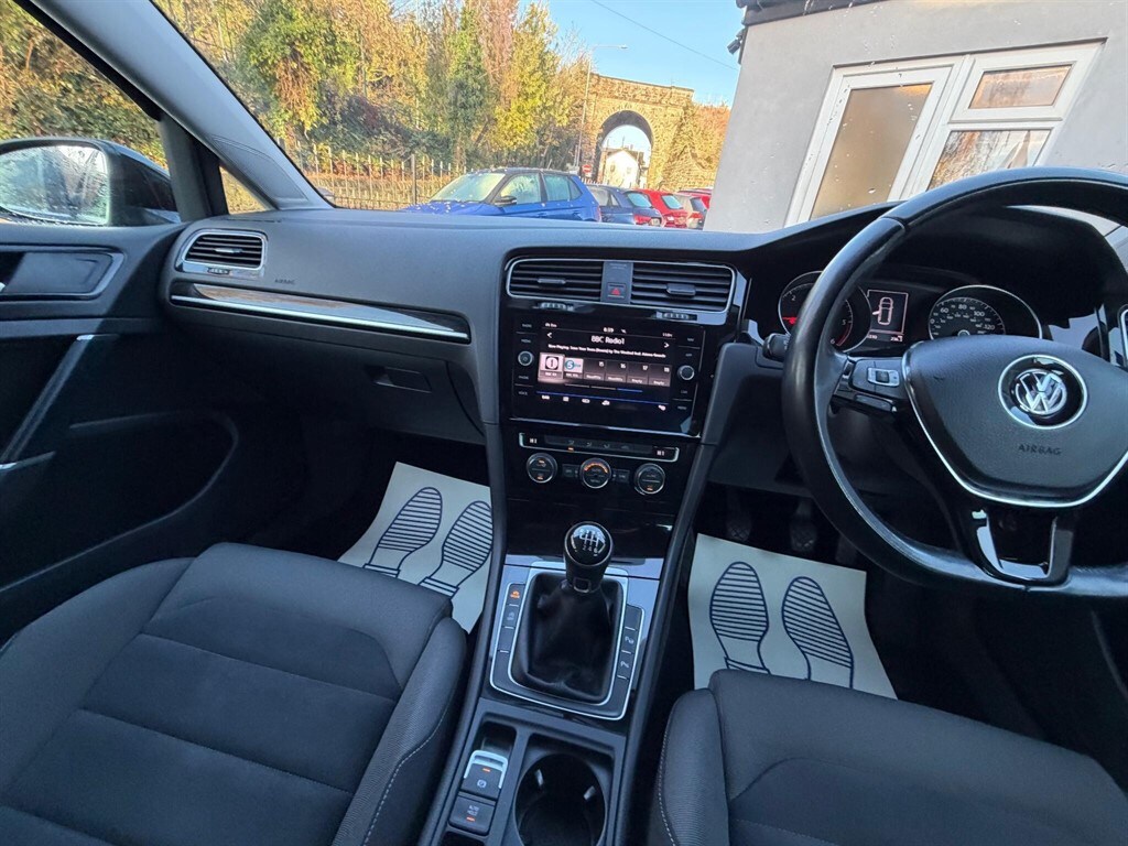 Used Volkswagen Golf 2017 for sale - 77347598: Photo 20