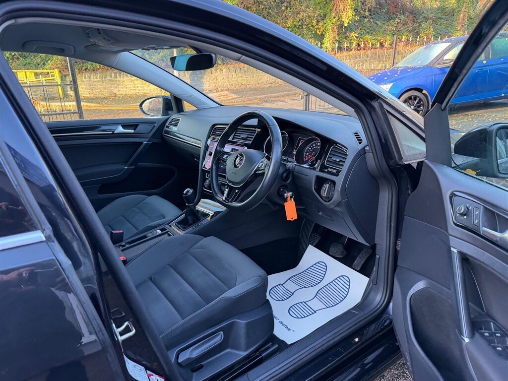 Used Volkswagen Golf 2017 for sale - 77347598: Photo 28