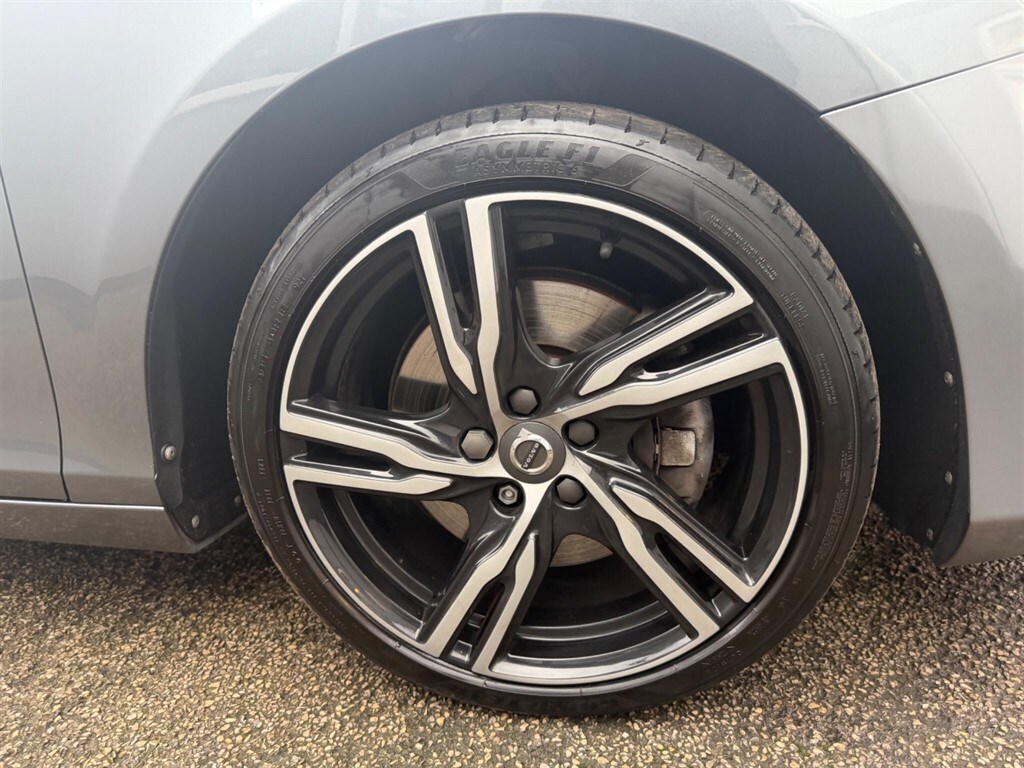 Used Volvo V40 2016 for sale - 77532416: Photo 12