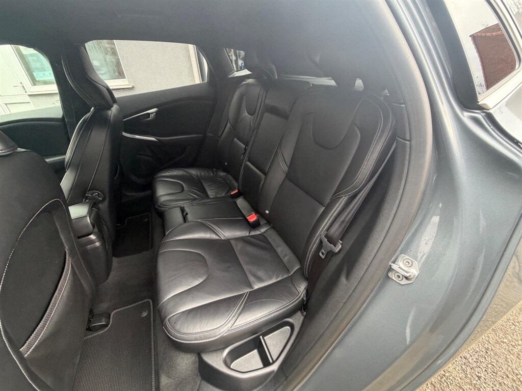 Used Volvo V40 2016 for sale - 77532416: Photo 25