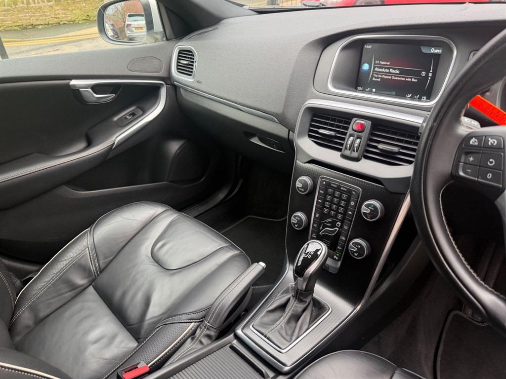 Used Volvo V40 2016 for sale - 77532416: Photo 30