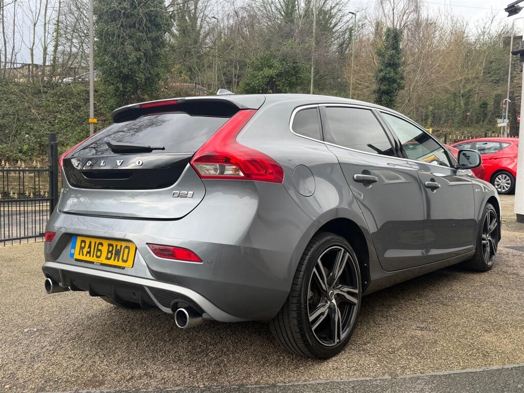 Used Volvo V40 2016 for sale - 77532416: Photo 8