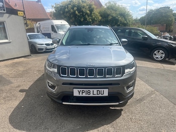 Used Jeep Compass 2018 for sale - 79532235: Photo