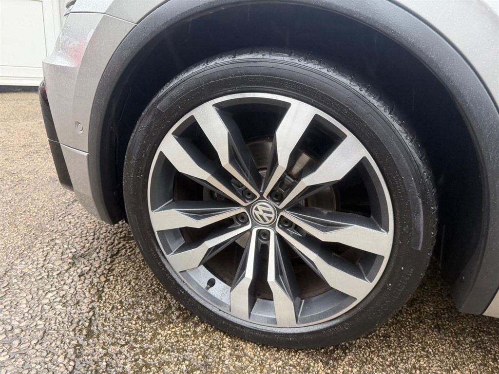Used Volkswagen Tiguan 2018 for sale - 77435381: Photo 14