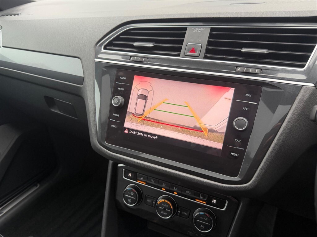 Used Volkswagen Tiguan 2018 for sale - 77435381: Photo 23