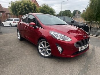 Used Ford Fiesta 2017 for sale - 79544295: Photo