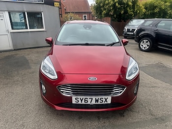 Used Ford Fiesta 2017 for sale - 79544295: Photo