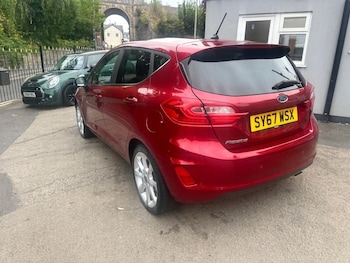 Used Ford Fiesta 2017 for sale - 79544295: Photo