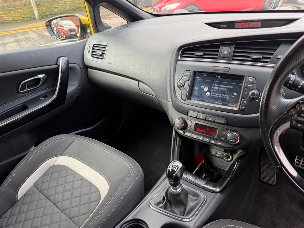 Used Kia Pro Ceed 2017 for sale - 77653368: Photo 21