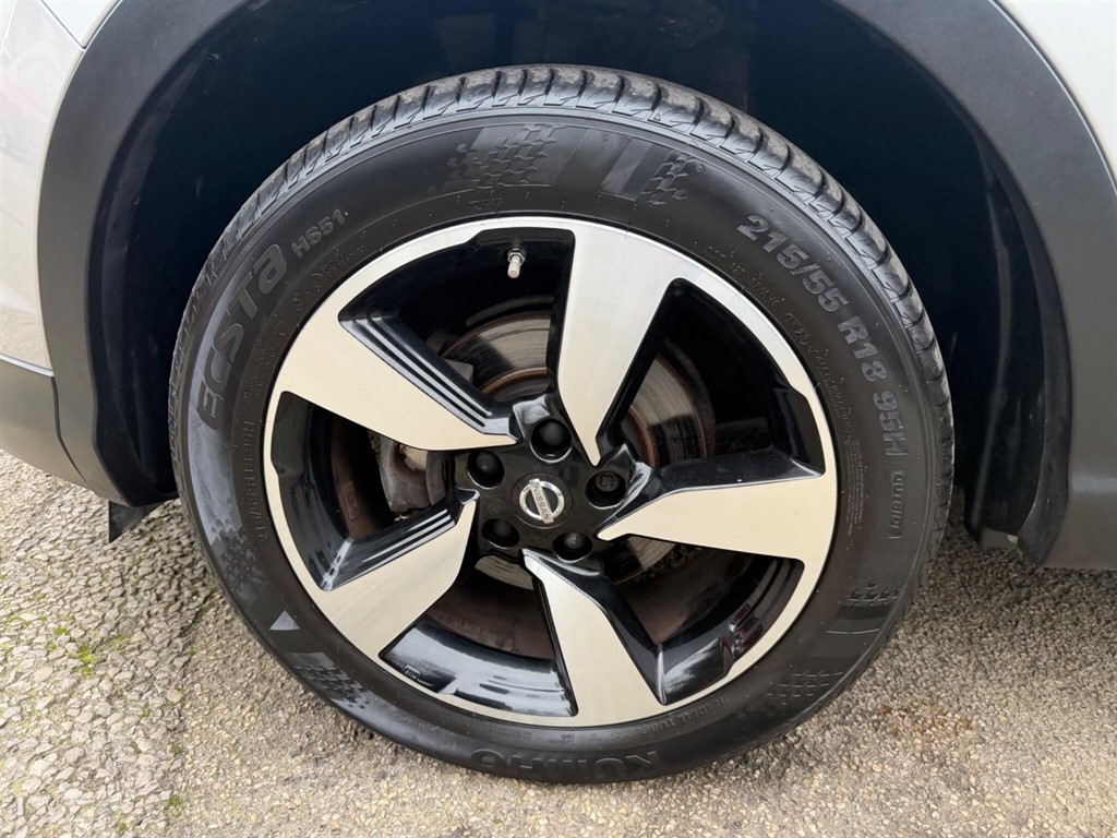 Used Nissan Qashqai 2016 for sale - 77795223: Photo 12