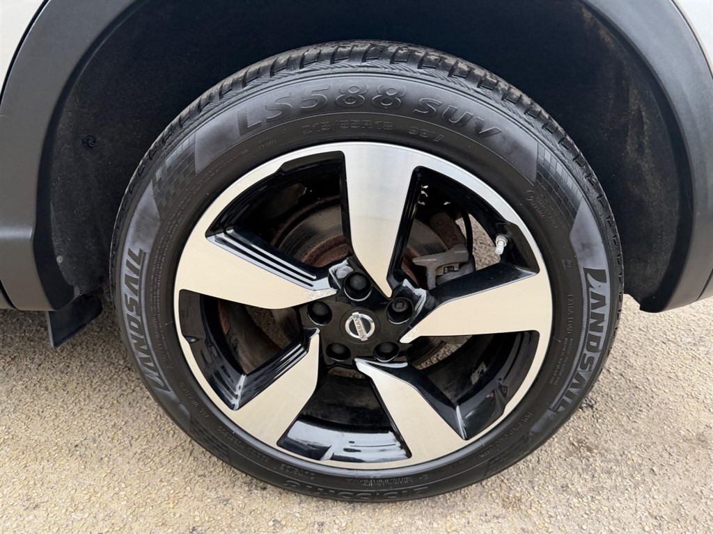 Used Nissan Qashqai 2016 for sale - 77795223: Photo 13