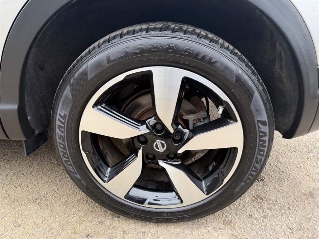 Used Nissan Qashqai 2016 for sale - 77795223: Photo 14