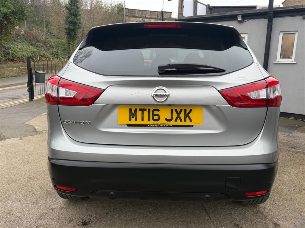 Used Nissan Qashqai 2016 for sale - 77795223: Photo 9