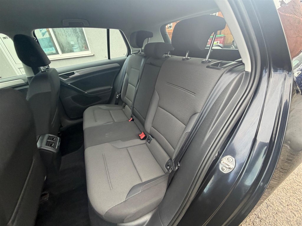 Used Volkswagen Golf 2015 for sale - 77570331: Photo 20