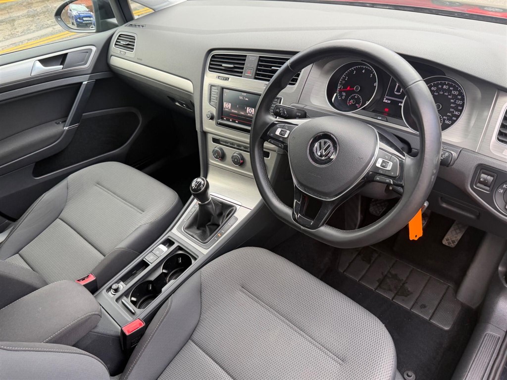 Used Volkswagen Golf 2015 for sale - 77570331: Photo 24