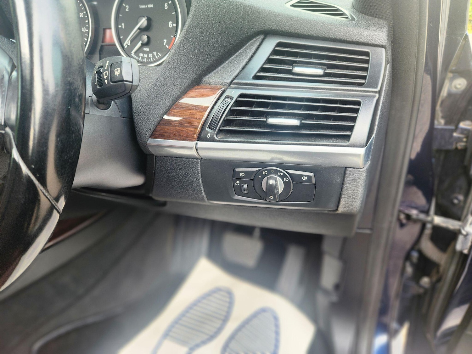 Vehicle 64