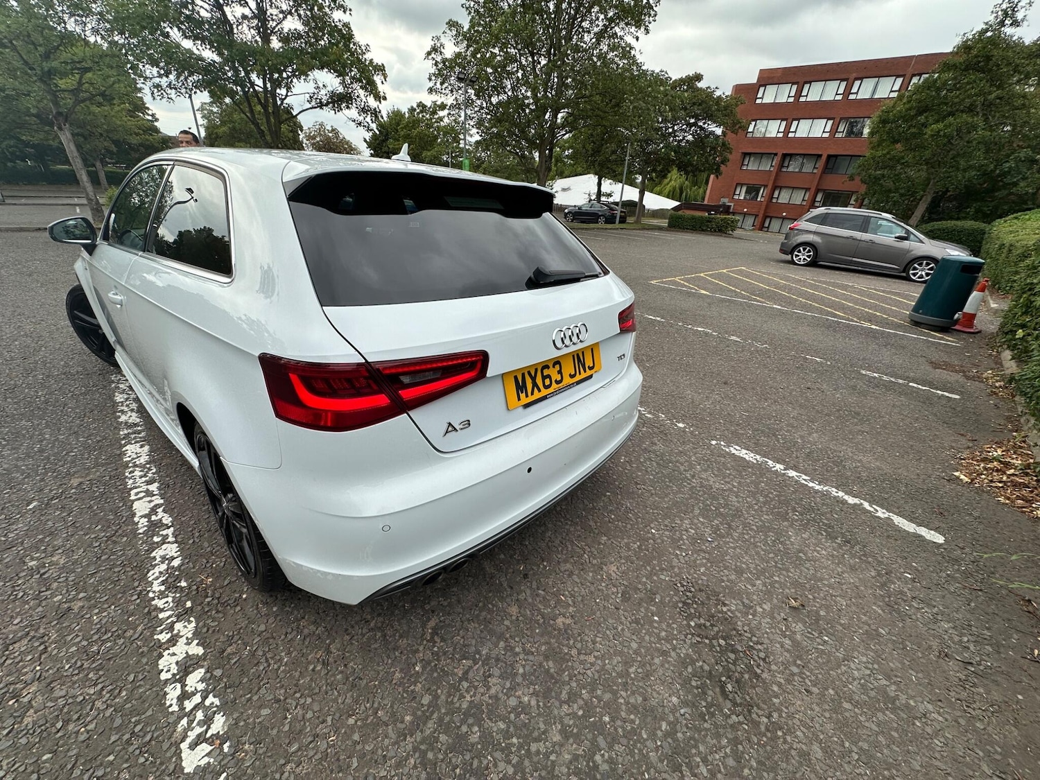 Vehicle 21