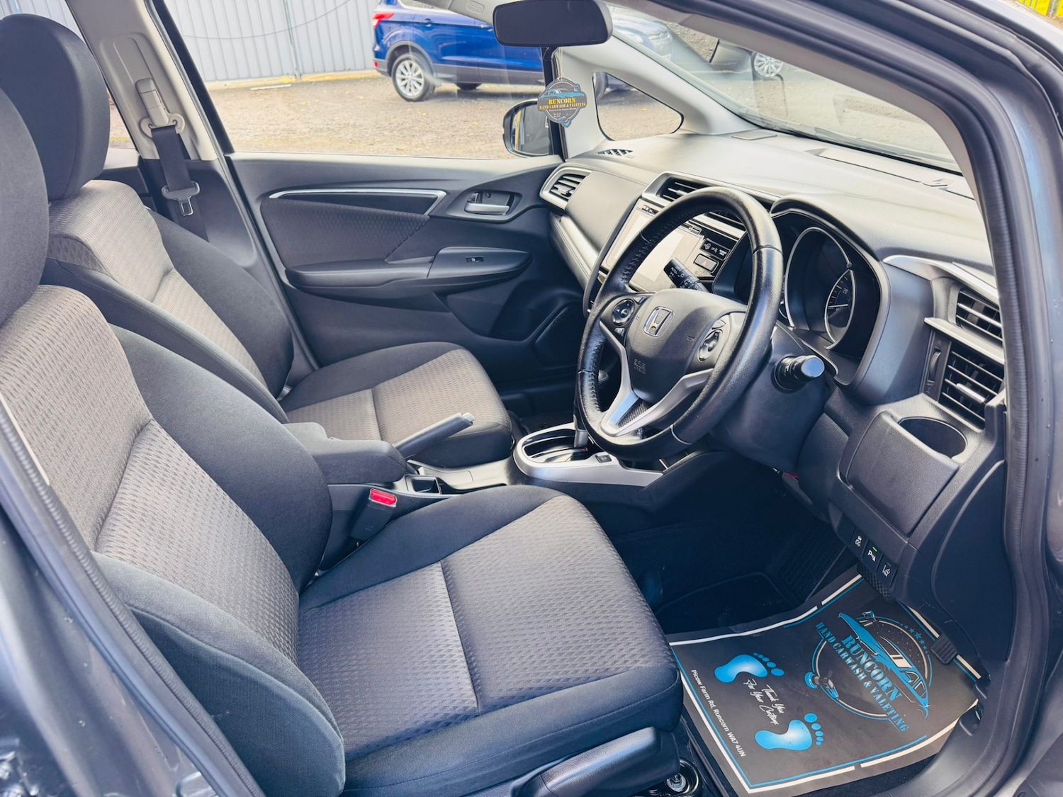 Used Honda Jazz 2019 for sale - 76377045: Photo 23