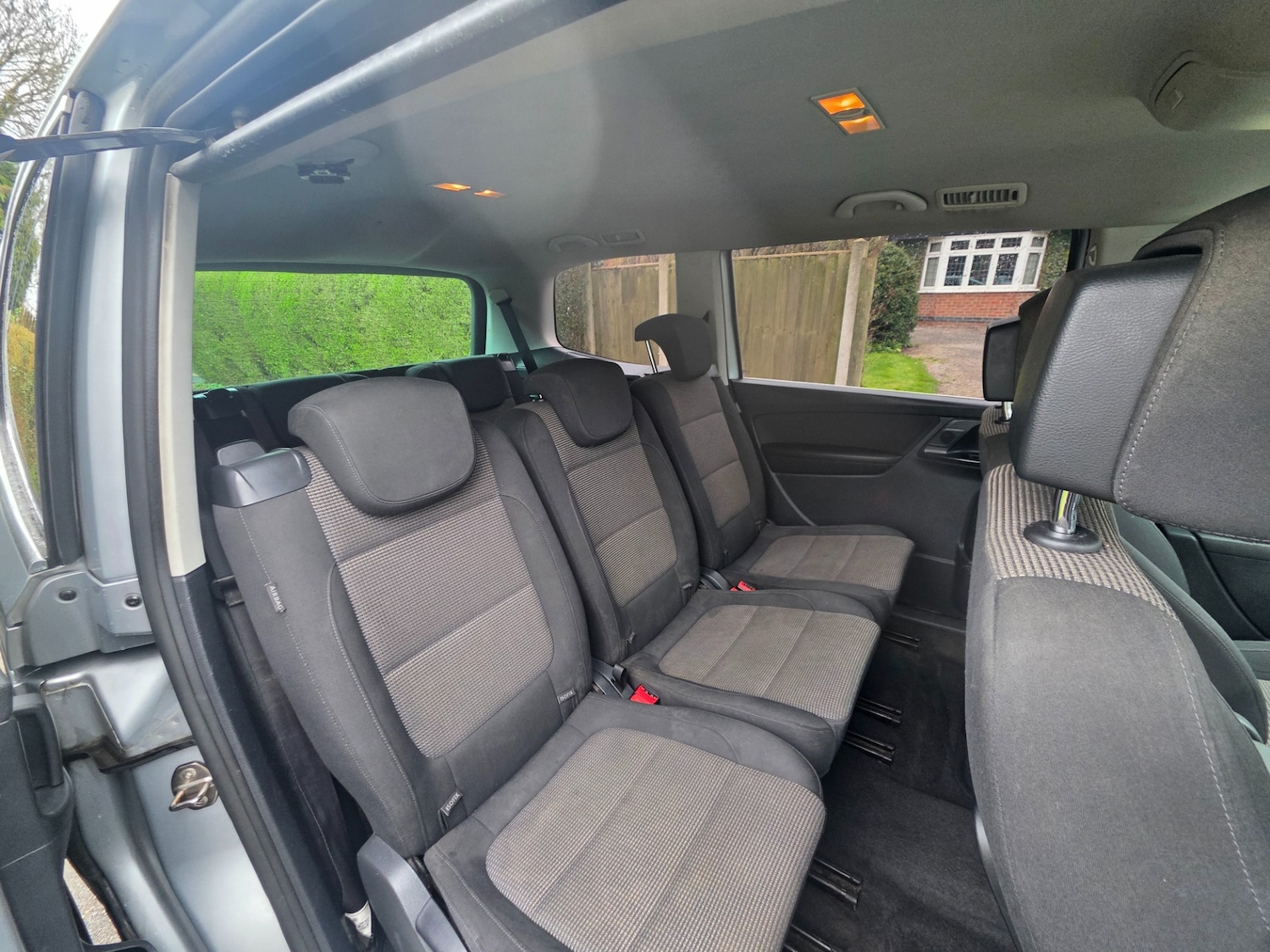 Used Volkswagen Sharan 2015 for sale - 77902845: Photo 9