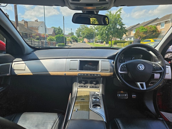 Used Jaguar XF 2013 for sale - 76206288: Photo 10
