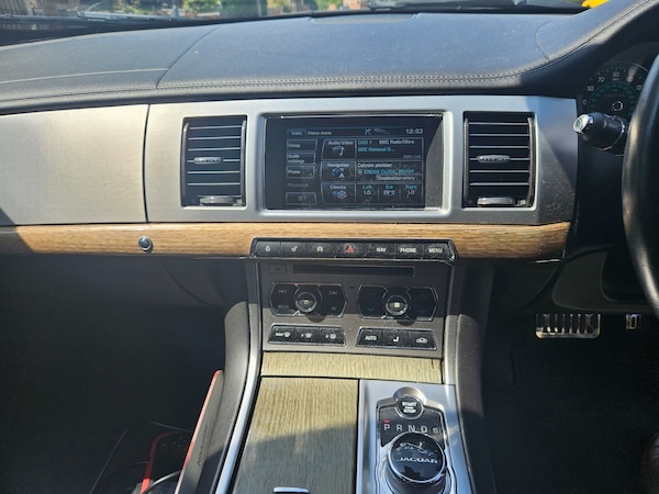 Used Jaguar XF 2013 for sale - 76206288: Photo 13