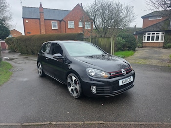 Used Volkswagen Golf 2011 for sale - 77490399: Photo