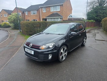 Used Volkswagen Golf 2011 for sale - 77490399: Photo