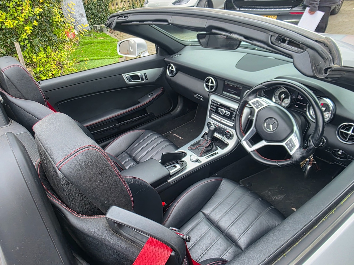 Used Mercedes-Benz SLK 2013 for sale - 77592011: Photo 10