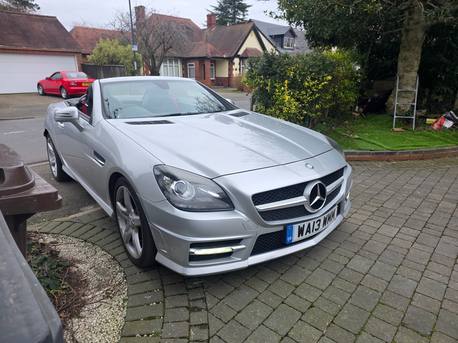 Used Mercedes-Benz SLK 2013 for sale - 77592011: Photo 2