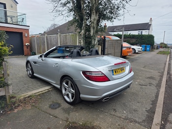 Used Mercedes-Benz SLK 2013 for sale - 77592011: Photo