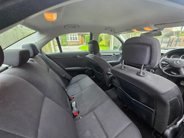 Used Mercedes-Benz C-Class 2009 for sale - 76143339: Photo 9