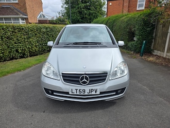 Used Mercedes-Benz A-Class 2010 for sale - 75761283: Photo