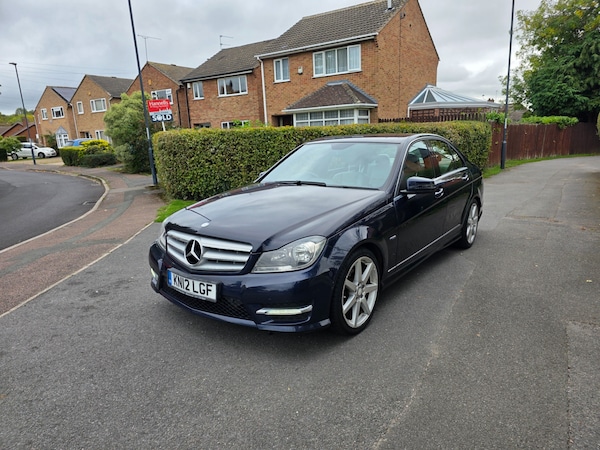 Used Mercedes-Benz C-Class 2012 for sale - 76205601: Photo 3