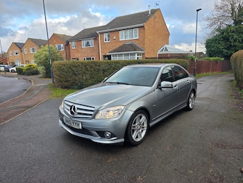 Used Mercedes-Benz C Class 2010 for sale - 77236967: Photo