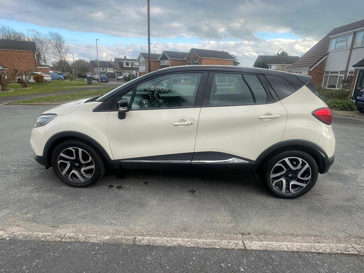 Used Renault Captur 2014 for sale - 78105491: Photo 5